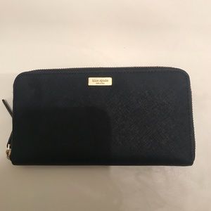 Kate Spade zip wallet